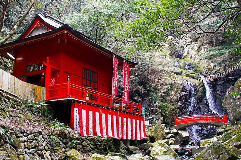 犬鳴山七宝瀧寺